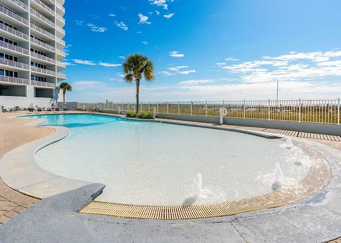 Gulf-front W Shaded Balcony Wifi Ac & Shared Pools Hot Tubs & Sauna Holiday home Gulf Shores